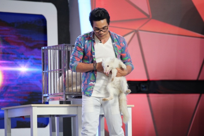 Người bí ẩn 2017: Vân Trang ngỡ ngàng vì người có khả năng đi xuyên cánh quạt đang quay - 12