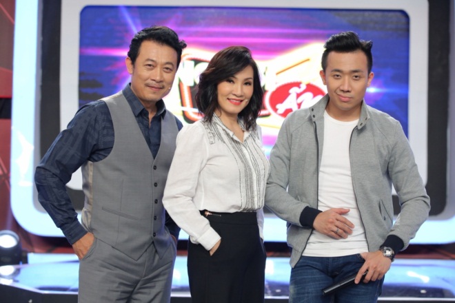 Người bí ẩn 2017: Vân Trang ngỡ ngàng vì người có khả năng đi xuyên cánh quạt đang quay - 2