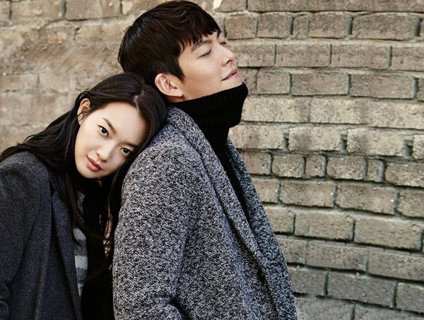 Kim Woo Bin bị ung thư vòm họng, Shin Min Ah lộ diện gầy nhom nhưng vẫn tươi rói - 6
