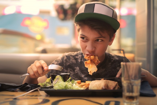 12 sự thật giấu kín trong các món đồ ăn nhanh lâu nay vẫn đánh lừa người ăn - 3