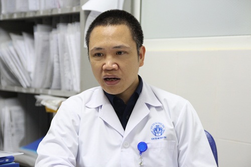 Thai nhi mắc bệnh tim hiếm gặp, người mẹ từng 2 lần sảy thai quyết giữ lại dù hy vọng mong manh - 1
