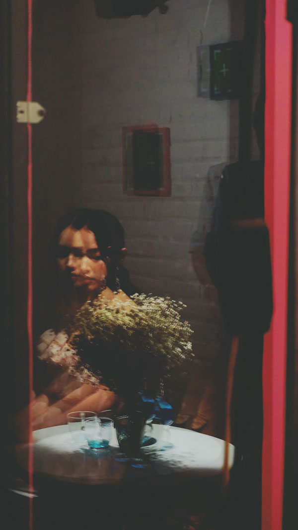 3 chàng Da LAB quấn quít ngọt ngào bên mỹ nữ Châu Bùi trong MV mới - 2