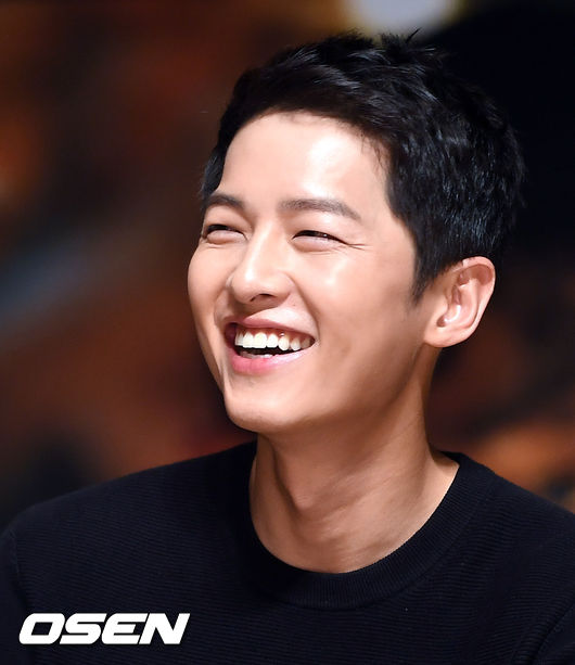 32 tuổi rồi, Song Joong Ki lúc nào cũng giống như một cậu thiếu niên mới lớn - 5