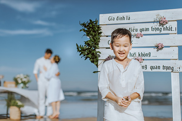 Không phải Thanh hay Sơn, Vân hoá ra đã làm mẹ và lộ ảnh cưới đẹp như mơ với hai amp;#34;trai lạamp;#34; này đây - 4