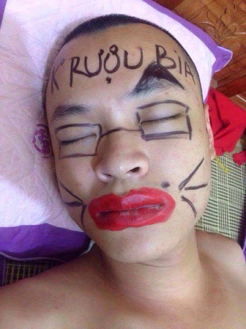 Tức chồng rượu say lè nhè cả đêm, vợ trẻ bầu bí làm điều này khiến chồng sợ đến già - 1