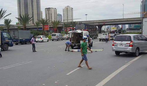 Hà Nội: Cô gái trẻ đi xe đạp điện tử vong khi bị xe bồn cuốn vào gầm - 2