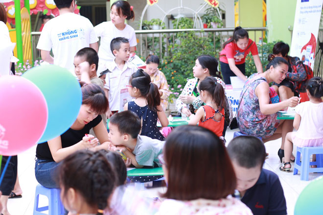 Hàng nghìn mẹ bắt tay cùng Imunoglukan xây dựng tương lai không kháng thuốc kháng sinh cho trẻ - 2