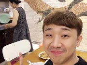 Làng sao - Mẹ vợ đẹp lại chiều chuộng hết mực khiến Trấn Thành muốn "ở rể"