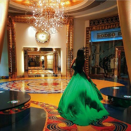 Choáng với cuộc sống sang chảnh tột cùng của công chúa Dubai - 15