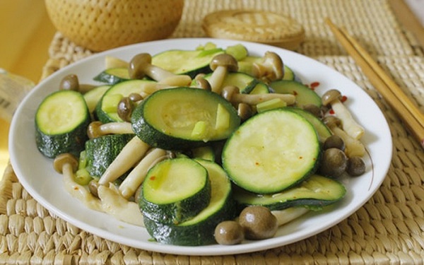 Mẹ đã biết cách trồng bí ngồi - loại bí ngọt nhất trong họ nhà bí chưa? - 10