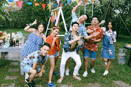 Châu Khải Phong sốc khi fan nhí cover hit hút view khủng - 11