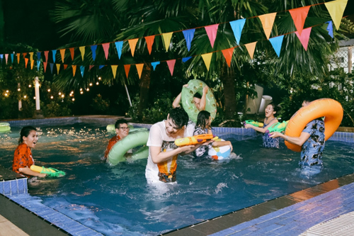 Châu Khải Phong sốc khi fan nhí cover hit hút view khủng - 18