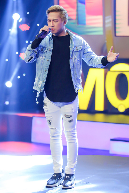 Châu Khải Phong sốc khi fan nhí cover hit hút view khủng - 4