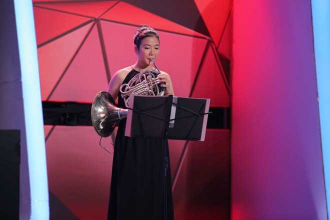 Người bí ẩn 2017: Angela Phương Trinh - Võ Cảnh hoảng khi gặp amp;#34;thanh niên cứngamp;#34; bẻ sắt bằng yết hầu - 18