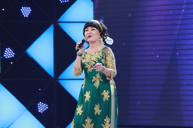Lời bộc bạch nhớ mẹ của 3 bé mồ côi khiến Trấn Thành - Cẩm Ly - Trịnh Thăng Bình quặn đau - 13