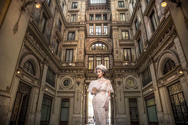 Ăn rất nhiều kem và pizza, Ngọc Loan The Face vẫn khoe vòng eo con kiến ở Ý - 6