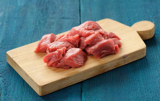 Cả nhà rước bệnh vì rửa thớt bằng nước xà phòng - 1