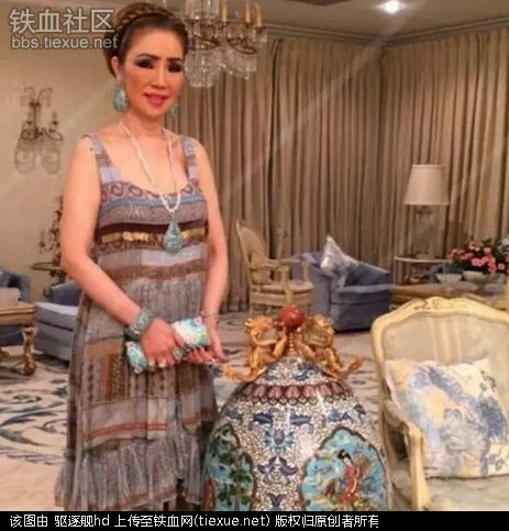 Cụ bà U60 được đại gia giàu nhất Dubai cưới làm vợ, mỗi tháng cho 7 tỷ tiêu vặt - 8