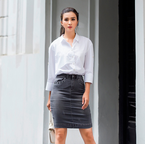 amp;#34;Gái 1 conamp;#34; Kim Tuyến trẻ đẹp xuống phố ngày hè khiến bao người ngẩn ngơ - 6