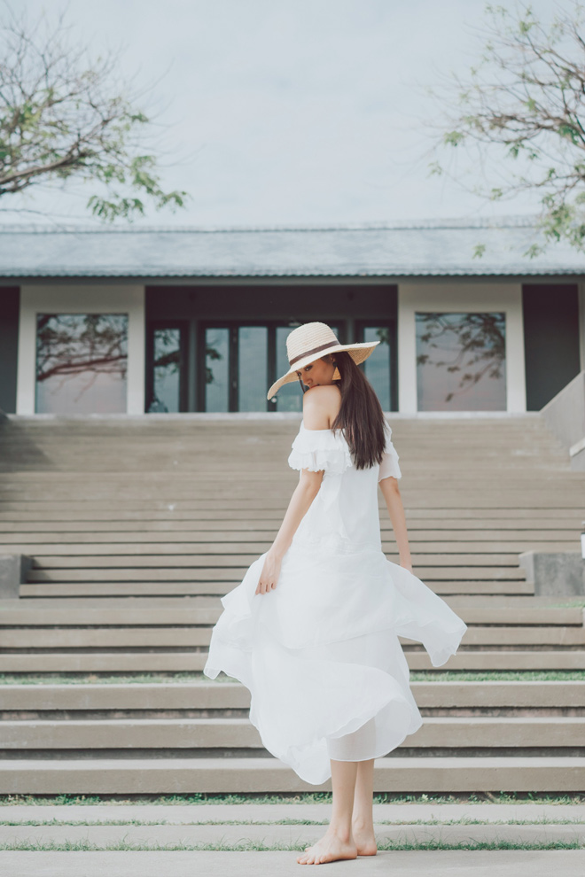 Những chiếc váy maxi đẹp thẫn thờ của Á hậu Lệ Hằng - 3