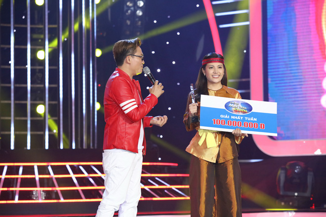 TV Show: Lan Khuê - Minh Tú cãi nhau như ngoài chợ; VNTM 2017 mở màn gây thất vọng - 6