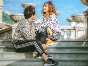 Làng sao - "Gái ế" Bích Phương ôm ấp trai đẹp trong không gian lãng mạn, ngọt ngào
