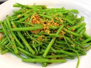 Clip Eva - [Video] Tương Cự Đà đã nổi nhưng thêm rau muống trộn vào thì còn ngon hơn bội phần