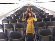 Clip Eva - [Video] Tiếp viên hàng không Thái Lan nhảy cover sexy chào đón Britney Spears
