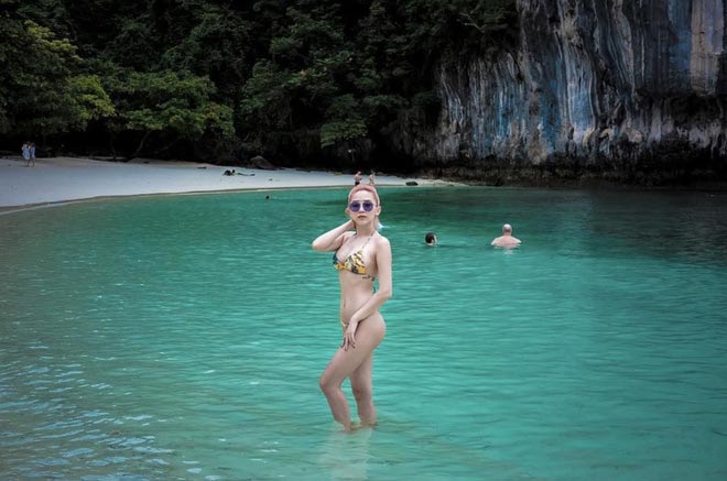 Sao Việt 24h qua: Lê Thúy được chồng xây nhà làm quà tặng - 4