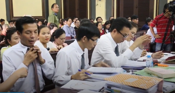 Chân dung 3 luật sư bào chữa cho Phương Nga trong vụ án amp;#39;tình-tiềnamp;#39; với Cao Toàn Mỹ - 2