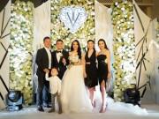 Làng sao - Tuấn Hưng cùng vợ con tới dự đám cưới Khắc Việt và bà xã DJ