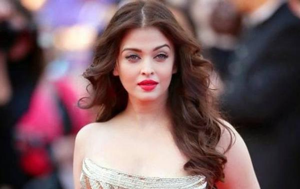 amp;#34;Nữ thầnamp;#34; bị cư dân mạng gán tội amp;#34;phản bội quốc giaamp;#34; chỉ vì thân hình mũm mĩm sau sinh - 9