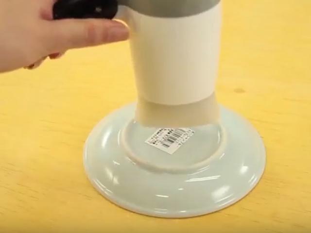 mach meo go sach bong nhan dan tren do dung chi mat chua day mot phut - 2