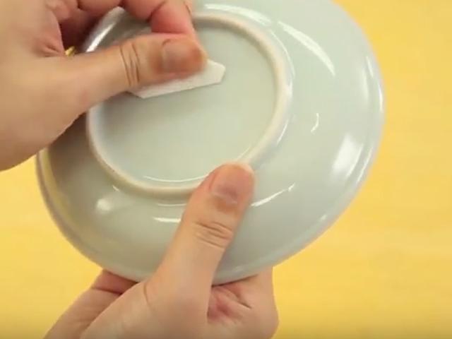 mach meo go sach bong nhan dan tren do dung chi mat chua day mot phut - 3