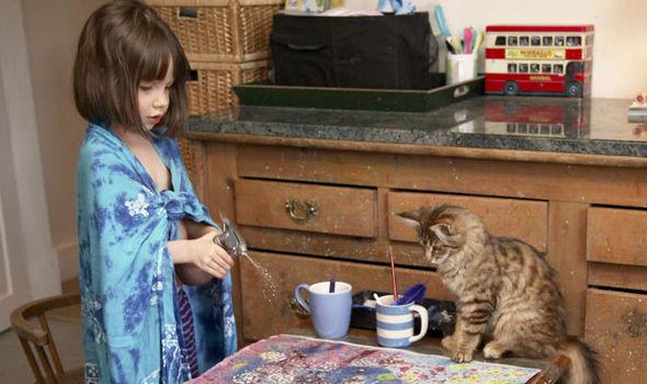 Mắc tự kỷ nhưng đều là thiên tài bẩm sinh, 4 đứa trẻ khiến cả thế giới phải ngưỡng mộ - 2