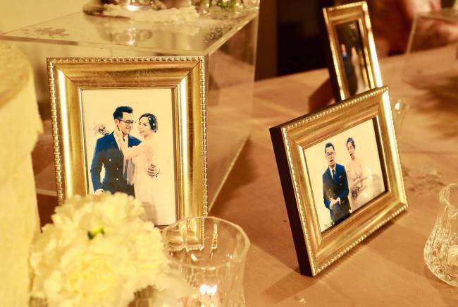 MC Đức Bảo amp;#34;cưỡng hôn 10 giâyamp;#34; vợ trẻ trước hàng trăm quan khách VTV - 15