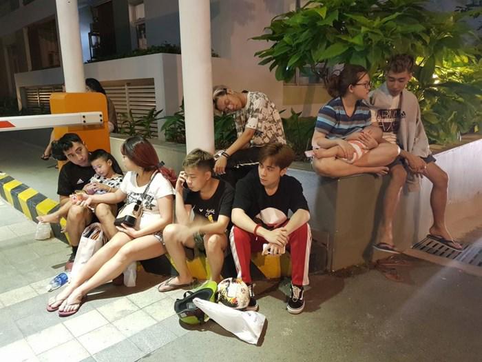 Sau vụ cháy chung cư hoảng hồn, amp;#34;ông hoàngamp;#34; nhạc phim Việt tung quà tặng khán giả - 1