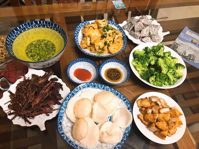 Chồng, con ghét cơm quán, vợ đảm ngày nào cũng vào bếp nấu nhiều bữa ăn ngon - 14