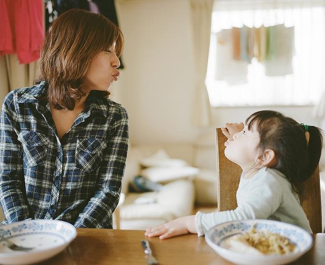 Đừng nói amp;#34;Giỏi quá!amp;#34;, hãy nhớ 4 câu khen này, nghe xong con càng cố gắng, không tự mãn - 2