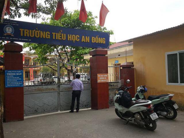 Cô giáo phạt học sinh uống nước giẻ lau bảng là con Phó phòng Giáo dục huyện
