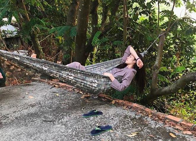 2 cặp chị em nổi tiếng showbiz Việt: Đã đẹp cả đôi, lùm xùm tình ái cũng phải cả chùm - 5