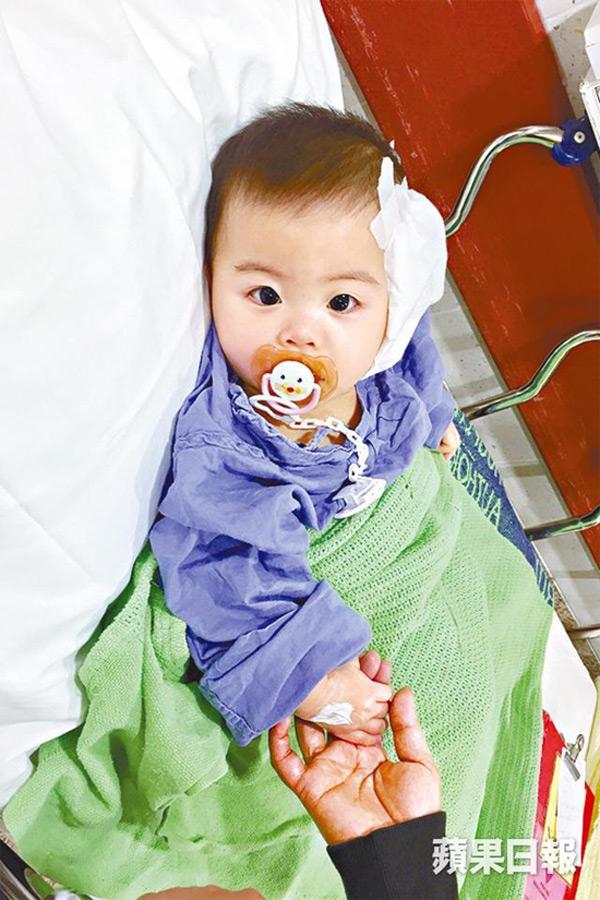 Con bị điếc bẩm sinh, Á hậu Hong Kong mừng vì giờ con có thể hoạt động bình thường - 2
