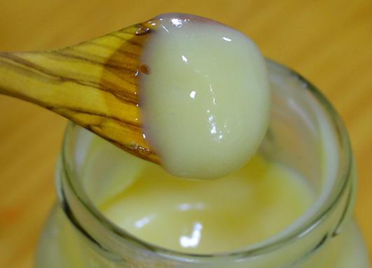 Cách làm tinh bột nghệ trà xanh đắp mặt giúp lão hóa đến chậm hơn 10 năm - 9