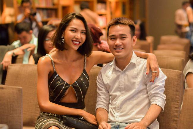 Lê Thanh Hòa: amp;#34;Thanh Hằng, Đặng Thu Thảo luôn đặt đồ độc quyền của tôiamp;#34; - 2
