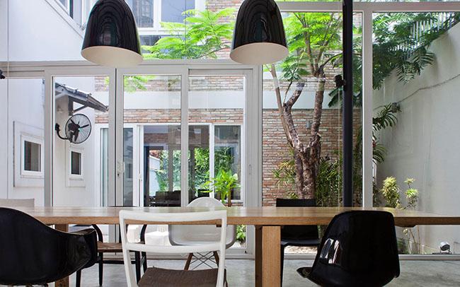 nha ong chat hep bien hinh thanh nha vuon xanh muot, sang bung suc song - 8