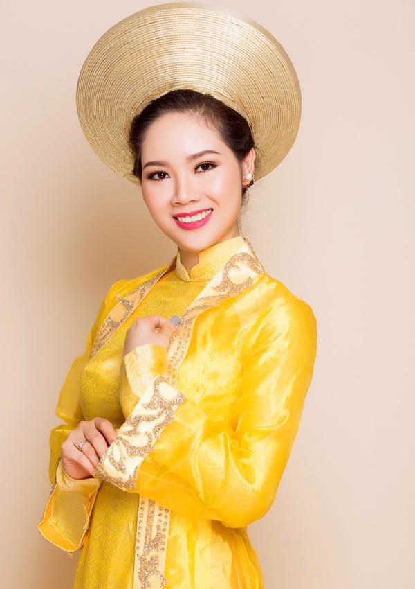 Hoa hậu Việt Nam bị báo amp;#34;mất tíchamp;#34; và cuộc sống không hào quang - 8