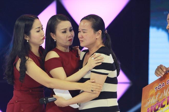 Lam Trường ôm mặt khóc vì người mẹ có con bị suy tủy, ngưng thuốc là qua đời - 6