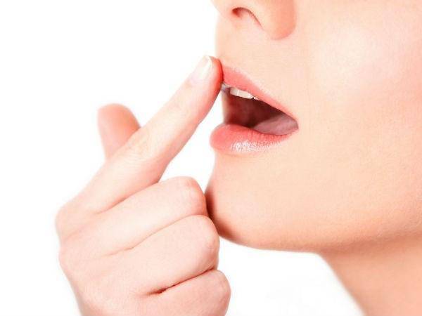 Chị em đã học hỏi 4 cách làm hồng môi tự nhiên này mà không dùng đến son chưa? - 9