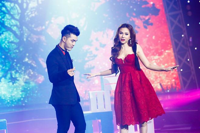amp;#34;Mẹ đơn thânamp;#34; Thu Thủy tái xuất trên sóng VTV sau cú sốc hôn nhân - 4