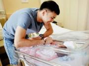 Giải trí - Hình ảnh đầu tiên về con gái đầu lòng của Tú Vi - Văn Anh